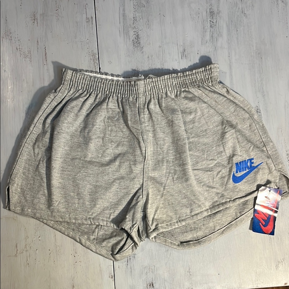 Vintage Nike Women's Grey Shorts, NEW WITH TAGS, Sz XL